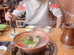 -阿婆情腊排骨火锅(金虹路店)