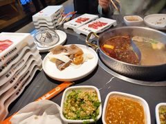 -魁牛·潮汕牛肉自助火锅(沈辽路万达店)