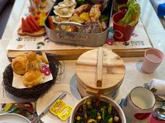 -水桶王国主题餐厅·聚会·生日派对·亲子活动·家庭套餐(亚龙湾希尔顿店)