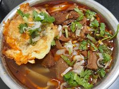 -薛记襄阳香辣牛肉面(平安路店)