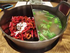 草本鸳鸯锅-盡膳口福跷脚牛肉火锅(晶耀前滩店)