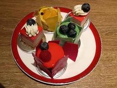 -咖啡苑自助餐厅·中国大饭店