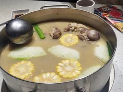 -肥仔文澳门猪骨煲(南京西路店)