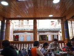 -苗湘食府(十年店)