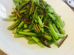 芦蒿炒香干-同庆楼(大钟寺店)