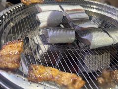 大大块活鳗鱼-本炙炭烤·蒲烧活鳗料理店(金沙洲店)