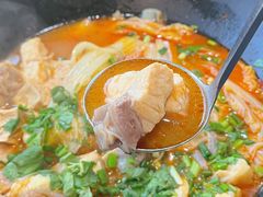 -老刘生态大鱼坊铁锅炖鱼(赛马场店)