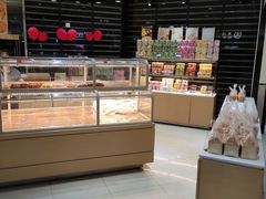 面包甜点陈列柜-好利来(太平邻里中心店)