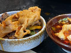 -鹿鸣山草本茶香火锅(园西路店)