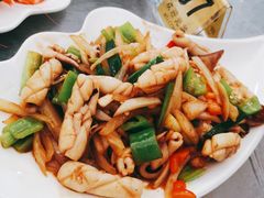 -覃记海鲜美食餐厅