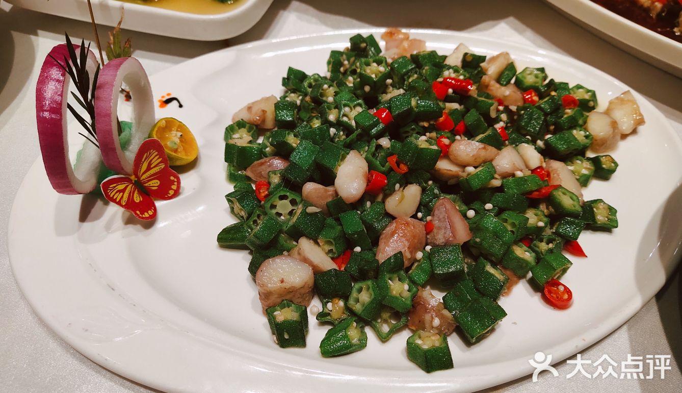 新派赣菜与粤菜的宴会餐厅~