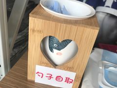 -蜜蜂小象·榴莲千层蛋糕(时代汇11栋店)