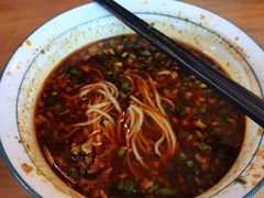 -兰河巷牛肉面(曲江店)