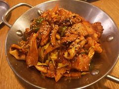 鱿鱼炒五花肉-富乐满韩国正宗炸鸡韩国料理(虹泉路店)