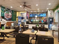 大堂-西部马华清真兰州牛肉面·烧烤夜市(关东店)