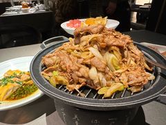 -小厨娘绣中淮扬(总统府大行宫店)