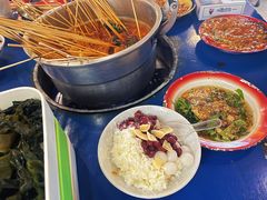 -马路边边麻辣烫联盟路店