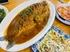 -品鲜村农家菜·阳澄湖大闸蟹(总店)