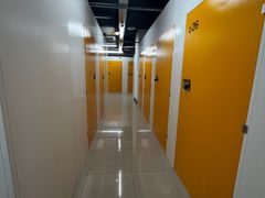 -安东易迷你自助仓储寄存仓库(草桥店)