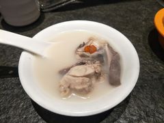 -煲宫猪肚鸡(昆山金鹰国际购物中心店)