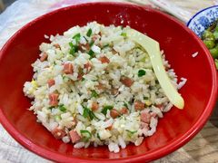 -江城燕子大排档(江汉路步行街店)