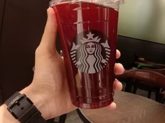 -星巴克臻选(南京金茂览秀城店)