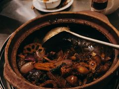 -胡须佬鸡煲四季火锅店(石厦西村直营店)