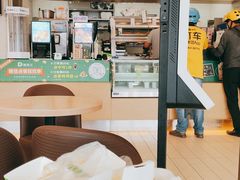 -德克士(龙阳广场店)