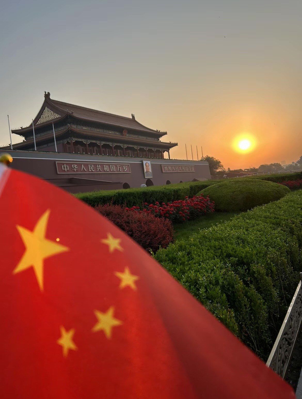 国旗下的风景,美不胜收✨