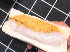 -沁屋面包店(人民东路店)
