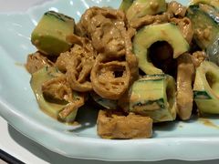 黄瓜油条-梅飞酒家(名辉豪庭店)