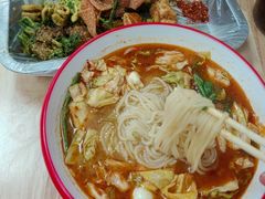 -二钢串叔麻辣烫(华龙大厦店)