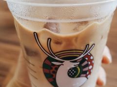 热恋蜜瓜厚乳拿铁-瑞幸咖啡(临海市银泰城店)