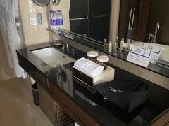 -广州天河希尔顿酒店