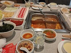 -海底捞火锅(芜湖银泰城店)