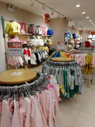 -乐友孕婴童(龙旗购物中心店)