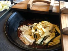 -农家铁锅炖(太阳沟店)