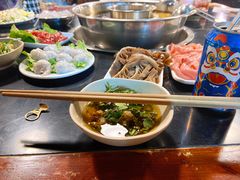 -邓莽子老火锅(中兴路总店)