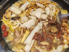 -野菌园·野生菌火锅首创第一家(关兴路总店)