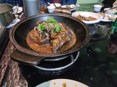 -大富蚝乌东哥饭店·石锅鱼杂·柠檬鸭(革新路店)
