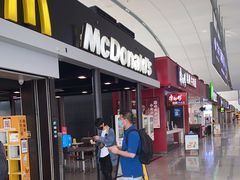 -麦当劳(深圳北站高铁店)