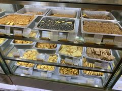 -哈氏·上海哈尔滨食品厂(五角场万达广场店)