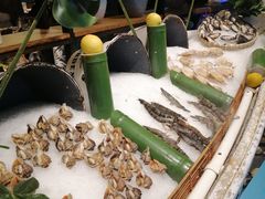 -领鲜活海鲜榴莲自助火锅(东门店)