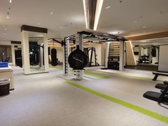 -深圳国际会展中心希尔顿酒店(前海华发冰雪世界店)