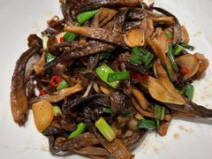 -梁家大院•农家菜(昆山会展中心店)