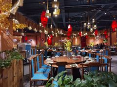 大堂-老滇山寨•云南特色菜•地方菜•民族风情歌舞表演(金碧店)