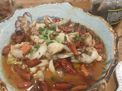 辣卤牛蛙-十面欢腾·海鲜面·台式Bistro(长乐路店)