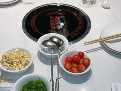 -七欣天香辣蟹火锅(无锡金太湖国际城店)