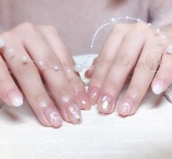 -盼兮·日式美睫沙龙