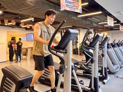 -超鹿运动(达信大厦店)